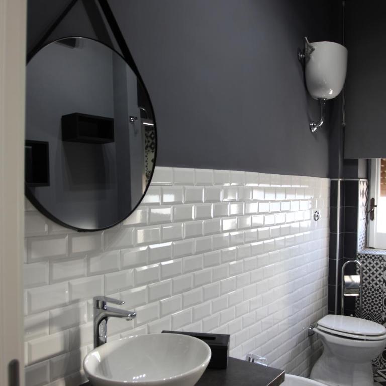Pompei Palace B&B - Camera Tripla Luxury - 4