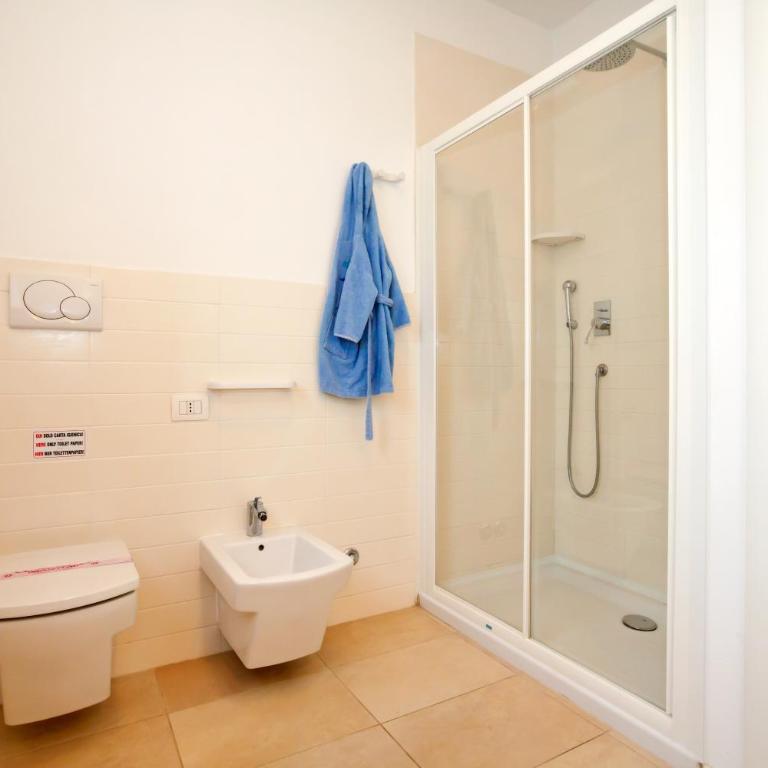 Villaggio A Mare - Villa con 3 Camere da Letto (8 Adulti) - su 2 Livelli - 2