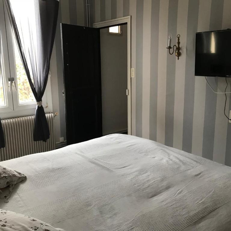 Le Mazagran proche du centre ville et 15 mn de la plage - Villa - 7