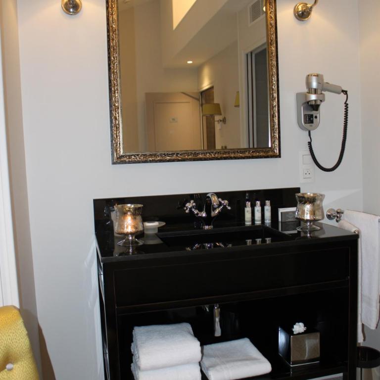 My Home In Paris - Superior Double or Twin Room - 4