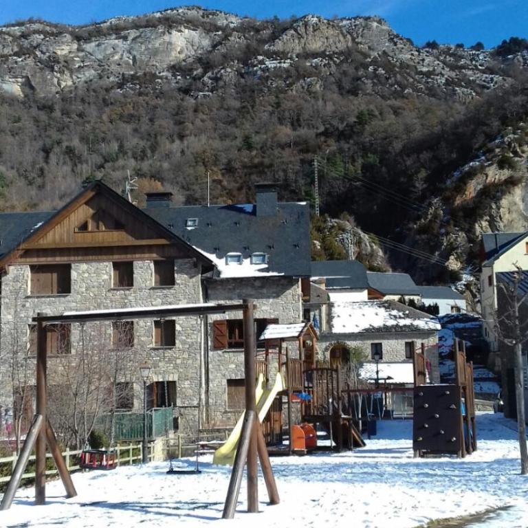 Chalet Los Ibones - Lodge Escarrilla - Casa Unifamiliar de 3 dormitorios - 23