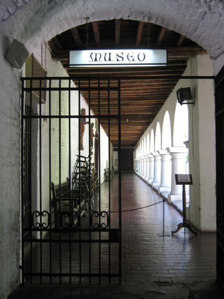 Full Moneda 909 - Apartment - 46