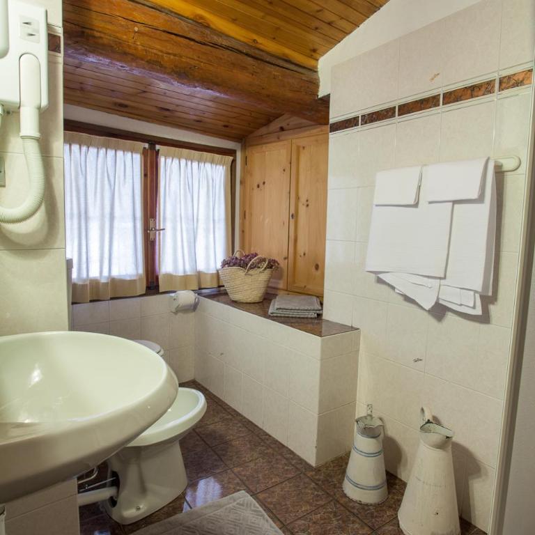 Hotel Funivia - Camera Matrimoniale/Doppia con Letti Singoli - 12