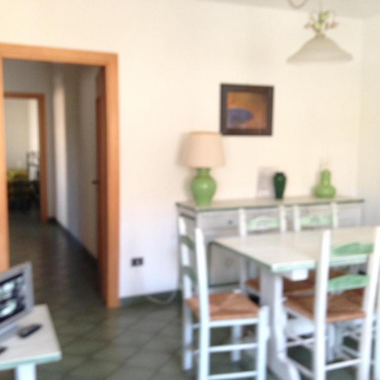 Girasole sul mare ,sea view new kitchen with dishwasher , air conditioning, garage moto, 200 m from centre, 300 m from beach ,wifi, CIN - Appartamento con 2 Camere da Letto - 19
