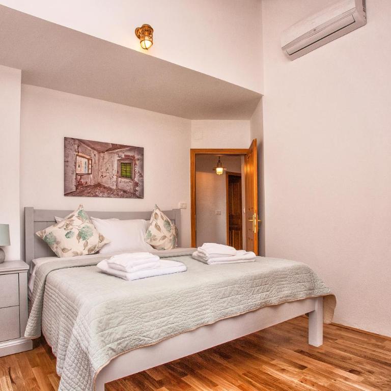 Villa Ruza, Donja Lastva - Vila - pored Plaže - 17