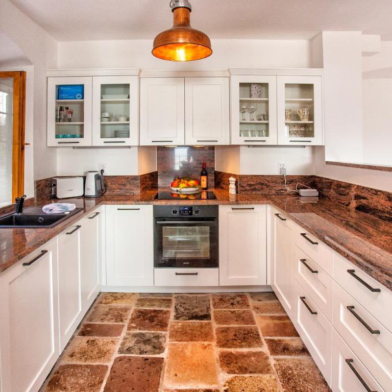 Villa Ruza, Donja Lastva - Vila - pored Plaže - 32