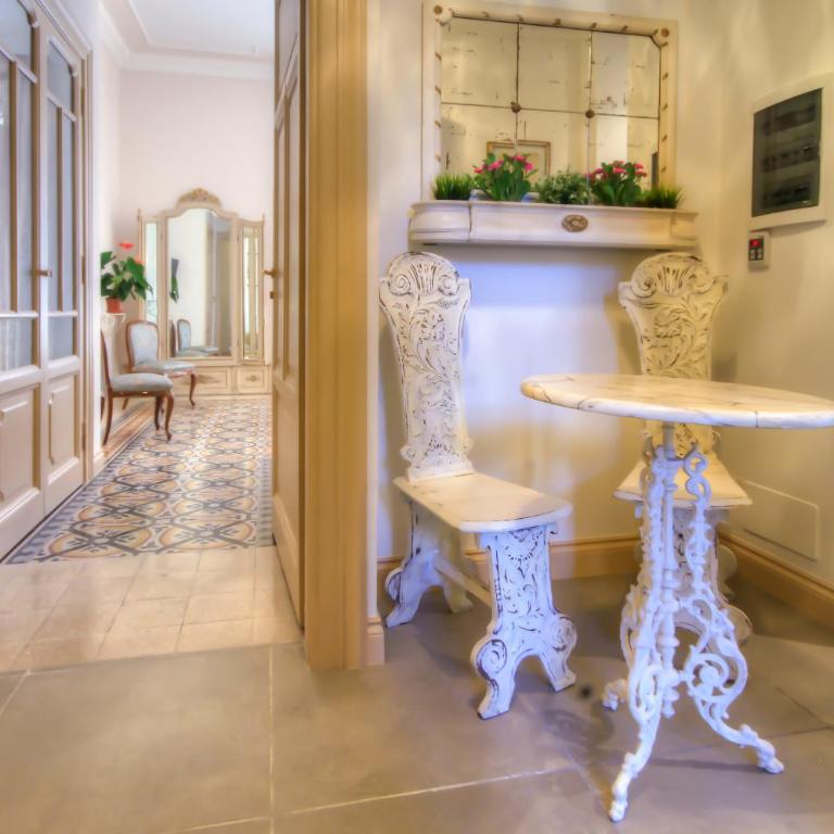 Rome Charming Suites - Camera Matrimoniale Superior - 5