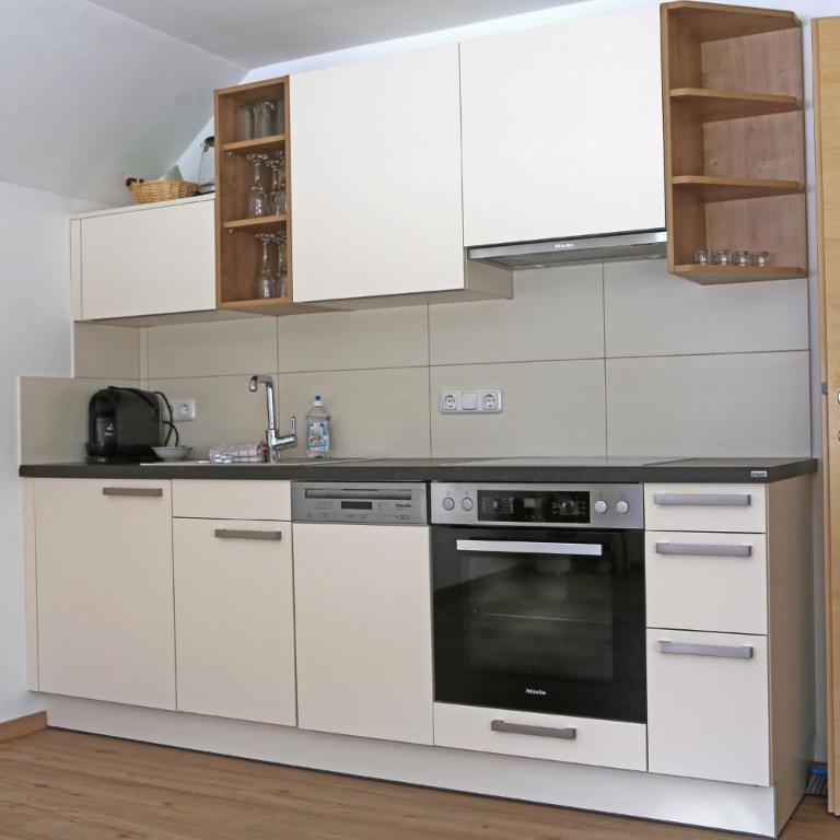 Ferienwohnungen Hager - Apartment mit Blick auf die Berge - 5