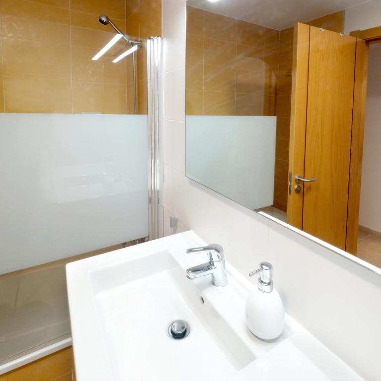 La Perla: Sea View and Pool (family apartment) - Apartamento con vistas al mar - 11