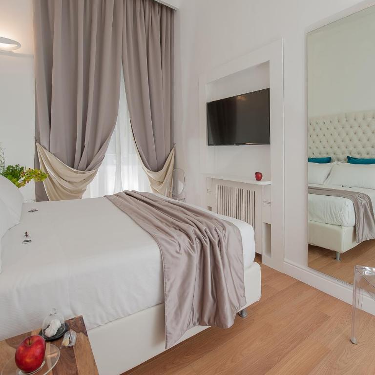 Dimora Degli Dei - Appartamento con 1 Camera da Letto - Edificio Separato - Piazza della Maddalena 2 - 4