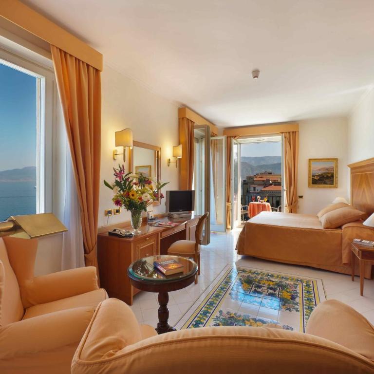 Hotel Continental - Junior Suite with Sea View - 4