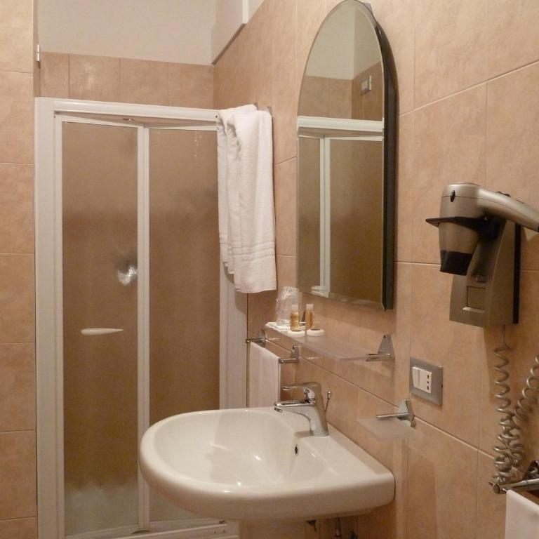 Hotel Meridiano - Classic Double Room with Sea View - 8