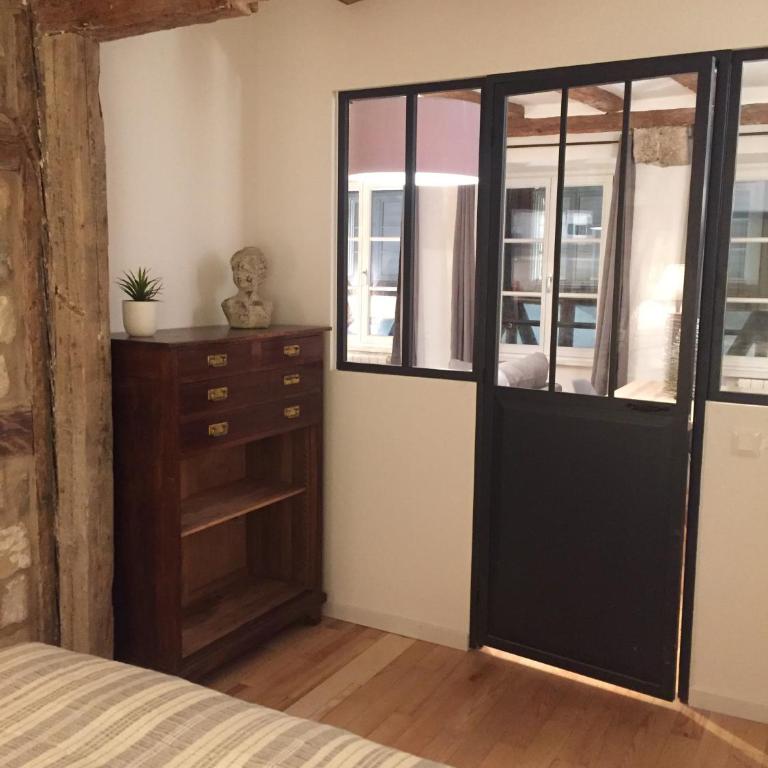 Carpe Diem Home - Two-Bedroom Apartment La Cathédrale - Second Floor - 15