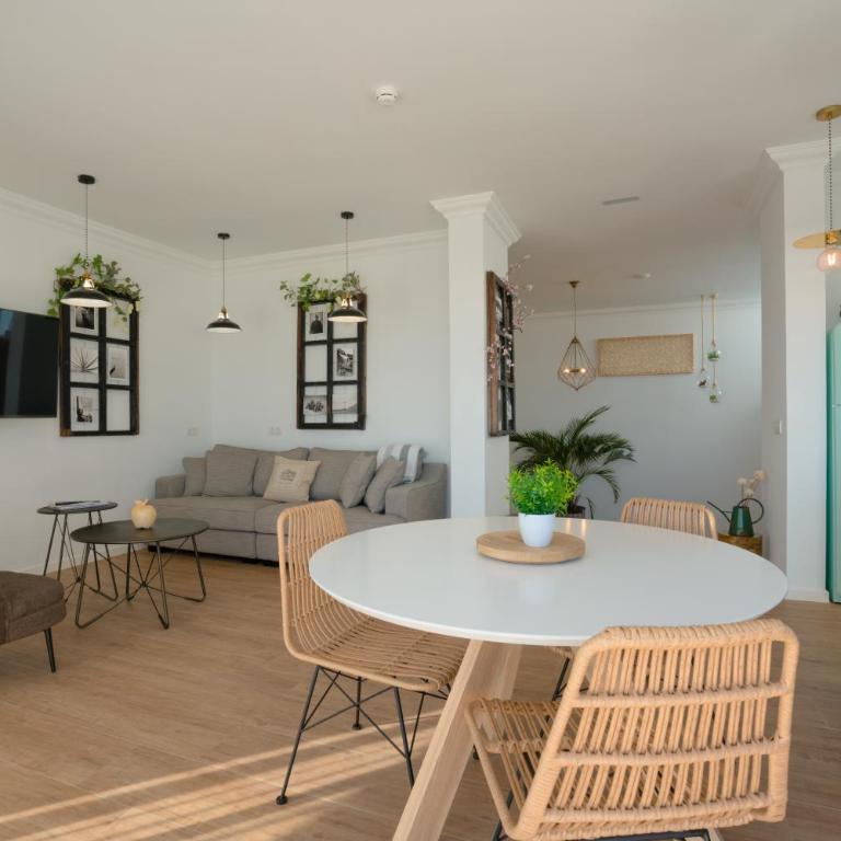 La Concha Boutique Apartments - Adults Only - Suite Superior - 8