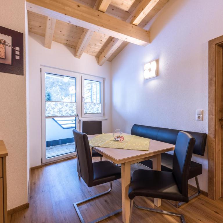 Gästehaus Runhof - Apartment mit Balkon - 3