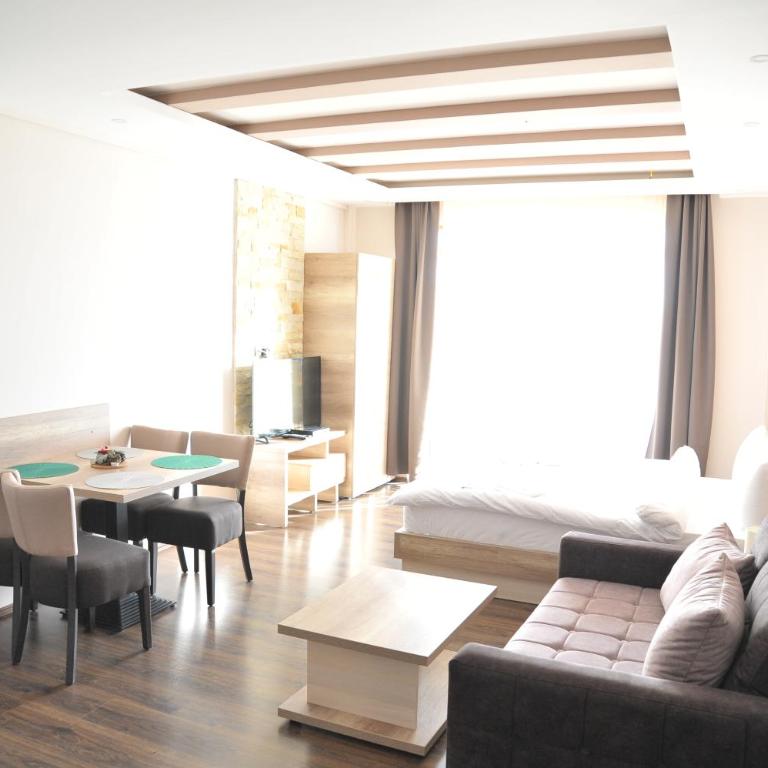 Apartments Milmari M 6.7.8 - Apartment with Mountain View - 1