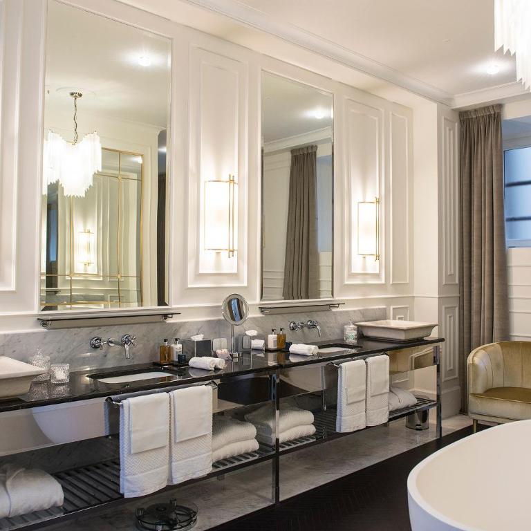 Hotel Vilòn - Small Luxury Hotels of the World - Suite con Terrazza - 3