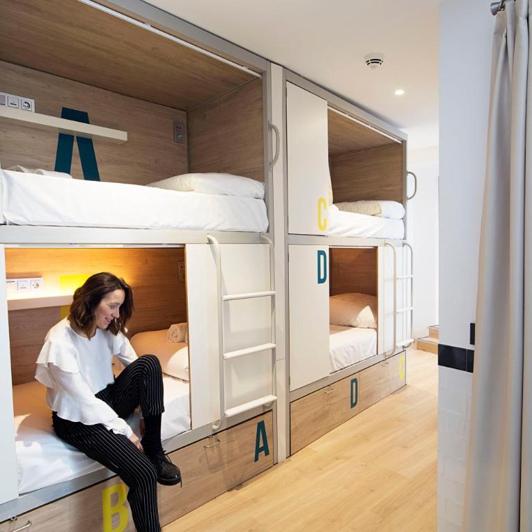 U-Sense For You Hostel Sevilla - Cama en habitación compartida con 4 camas - 2