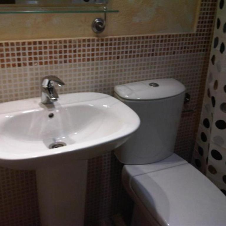 Adosados La Tahona - Three-Bedroom Townhouse - 4