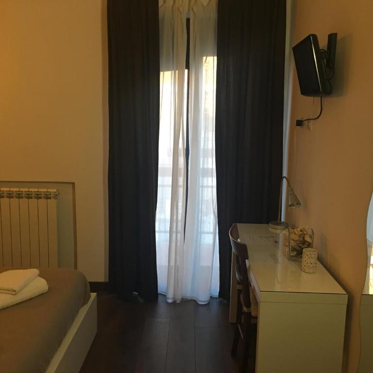 Almi Rooms - Camera Matrimoniale/Doppia con Letti Singoli - 10