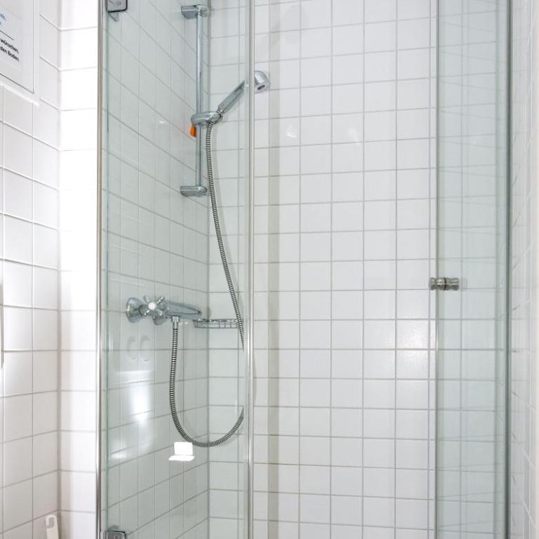 ibis budget Augsburg City - Standard Doppel- oder Zweibettzimmer - 21