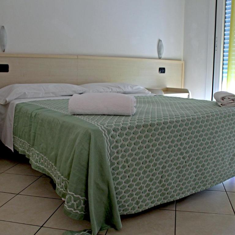 Residence Beach Paradise - Appartamento con 1 Camera da Letto (4 Adulti) - 2