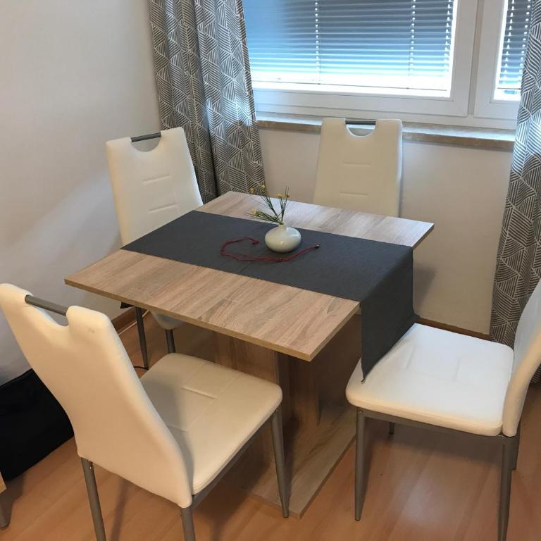 Living Apartment Central - Appartamento - 14