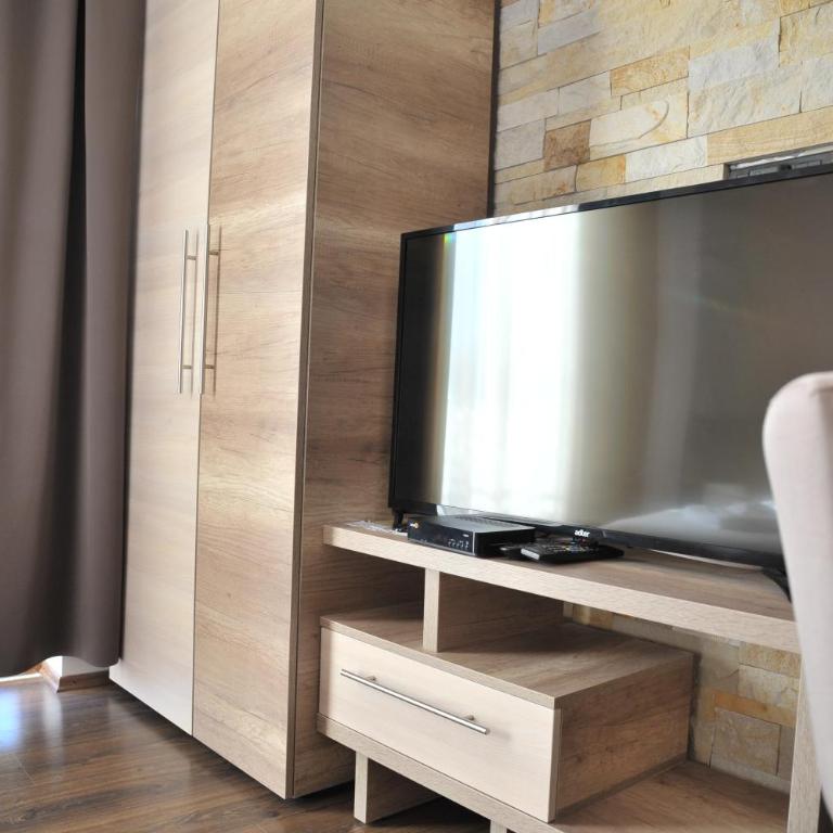 Apartments Milmari M 6.7.8 - Apartment with Mountain View - 17