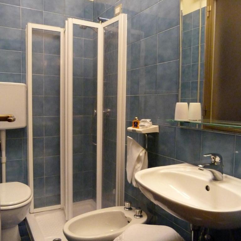 Hotel Centrale Byron - Camera Singola - 2