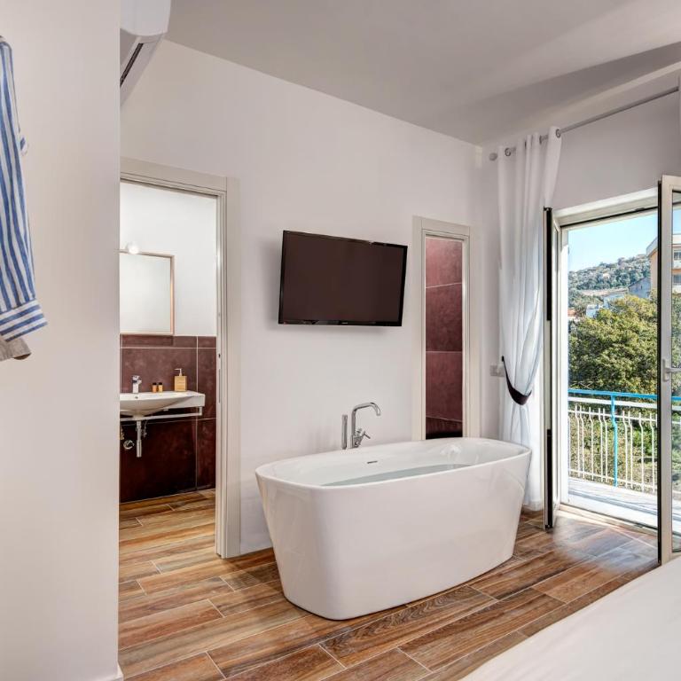Caruso 6 by Villasandco RentalSorrento - Apartment - 5