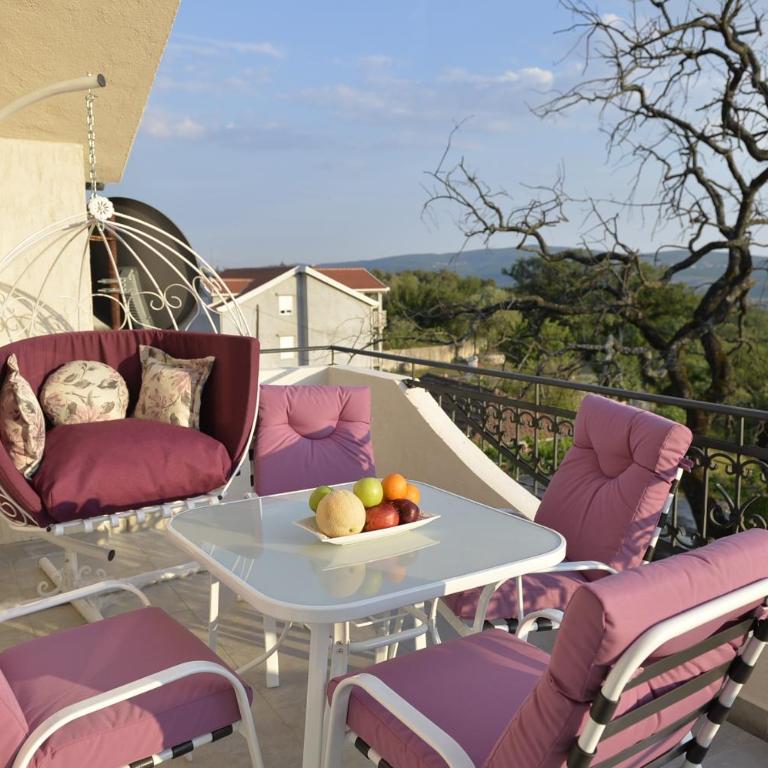 Royal Olive Residence - Apartment with Sea View - 1