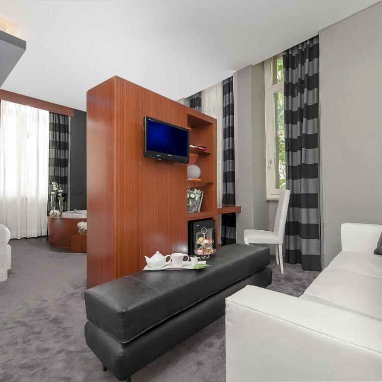 Hotel Metropolis - Suite - 5