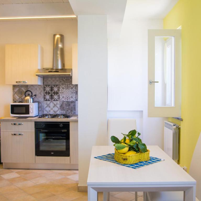 Lemon Flats Sorrento - Apartment with Sea View - 8