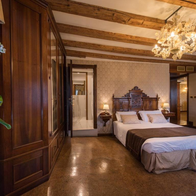 Palazzo Bembo - Exclusive Accommodation - Junior Suite con Vista Canal Grande/ Rialto Bridge - 3