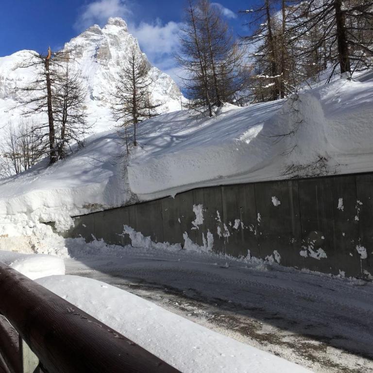 Cozy bilocale apartment - Appartamento con Vista Montagna - 11