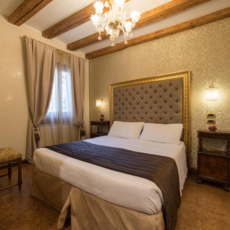 Palazzo Bembo - Exclusive Accommodation - Camera Matrimoniale Classic - 3