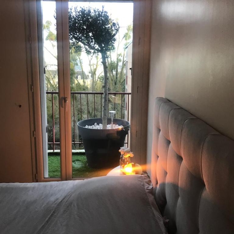 T4 refait à neuf Rennes, 3 ch. parking, 2 balcons. - Three-Bedroom Apartment - 18