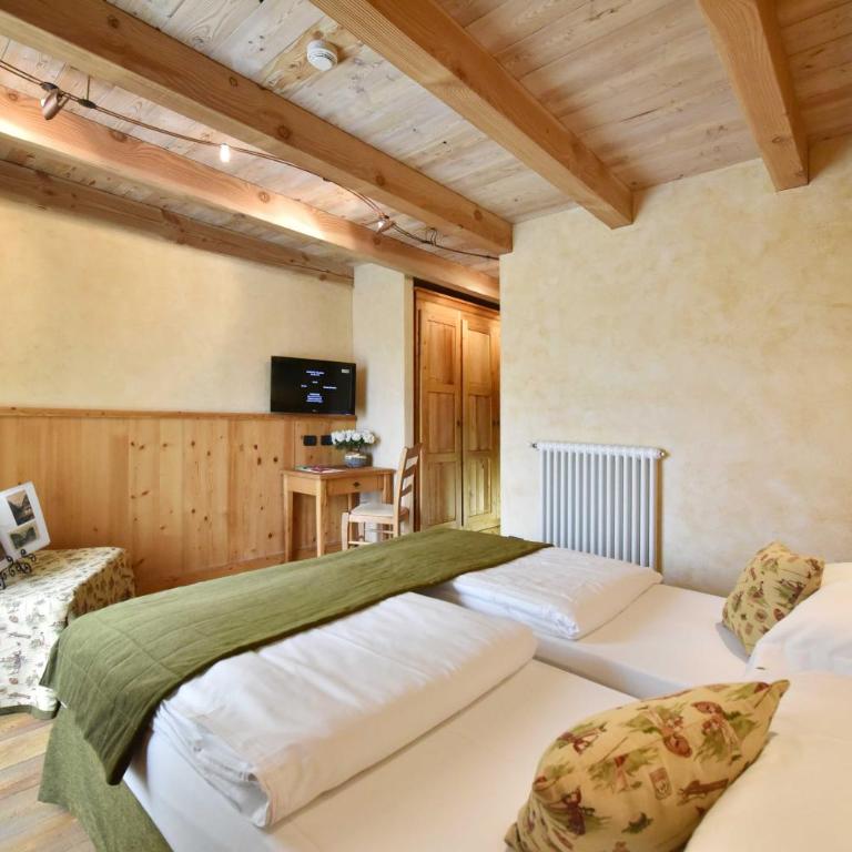 Hotel Miravidi a Cervinia - Camera Standard Matrimoniale/Doppia con Letti Singoli con Balcone - 10
