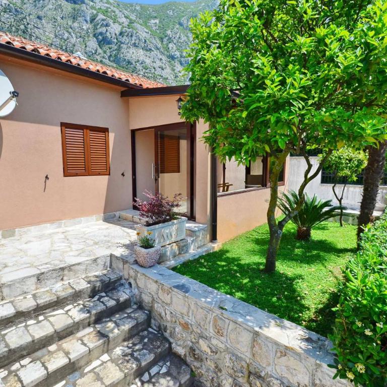 Villa El Mar - Three-Bedroom Villa - 17