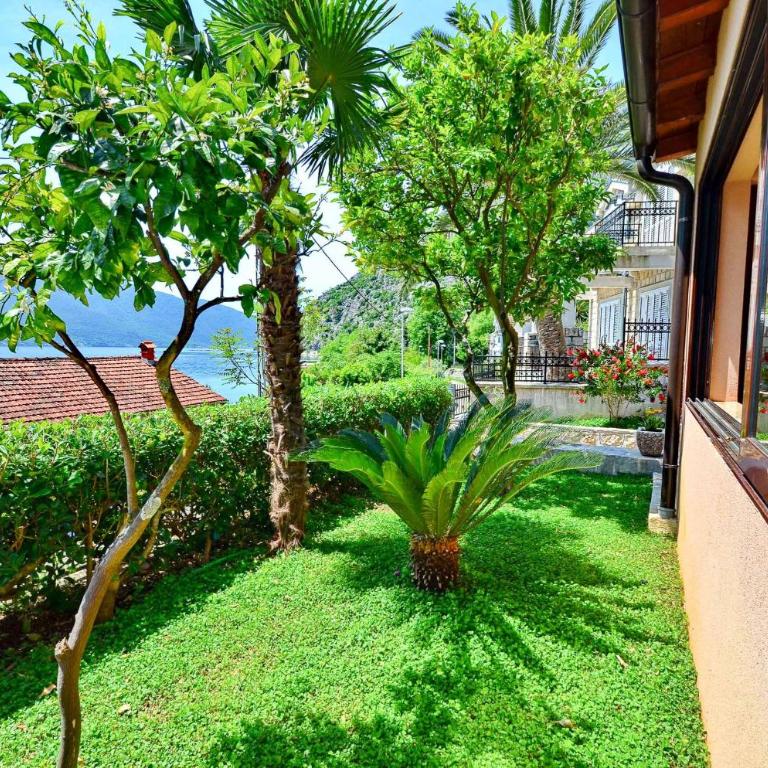 Villa El Mar - Three-Bedroom Villa - 25