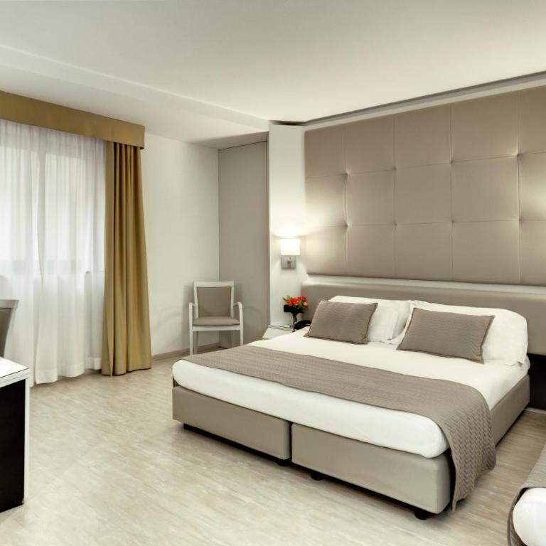 Mediterraneo Palace Hotel - Camera Tripla - 2