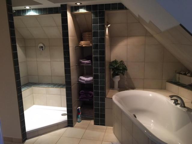 Forsthaus zu Lichtenhof - Suite mit Queensize-Bett - 6