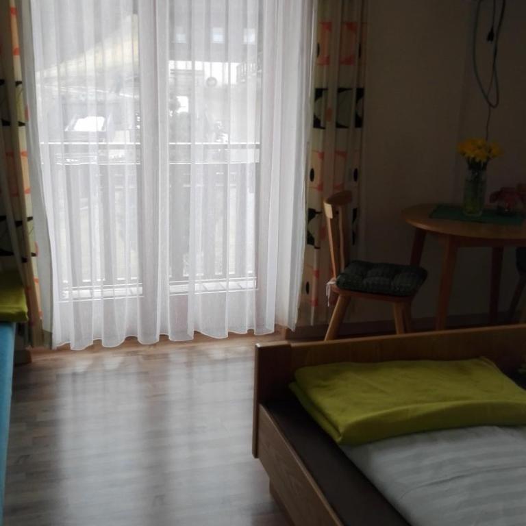 Pension Barzaunerhof - Deluxe Doppelzimmer mit Balkon - 8
