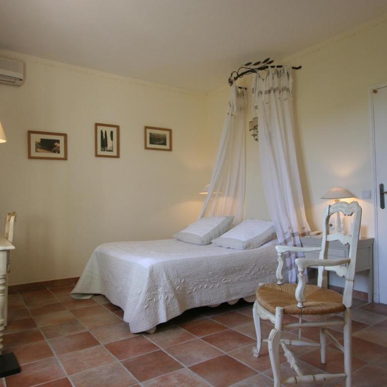 Mas des Carassins - Chambre Double Supérieure - 5