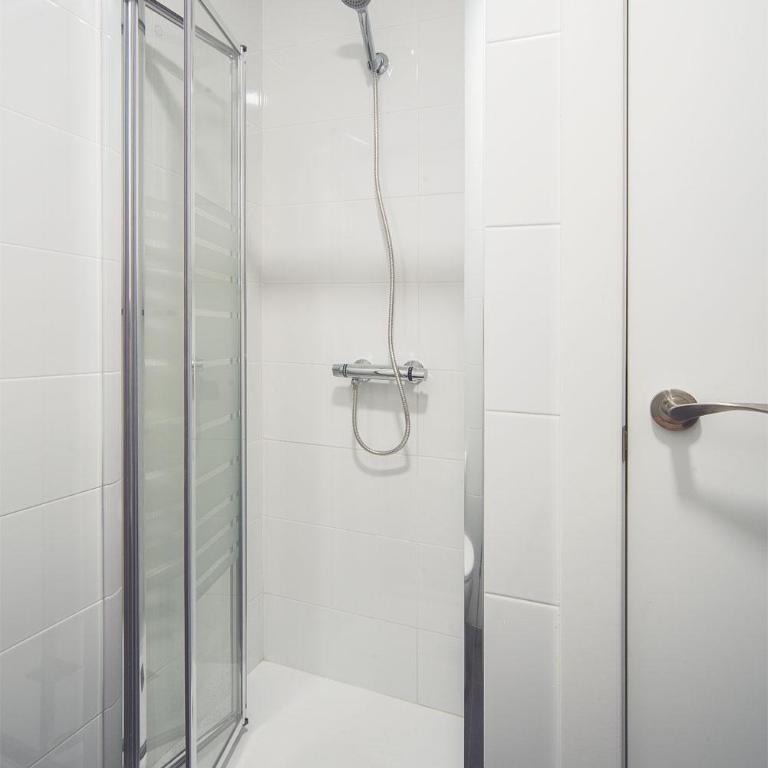 Casual Serantes Bilbao - Habitación Doble - 2 camas - 3