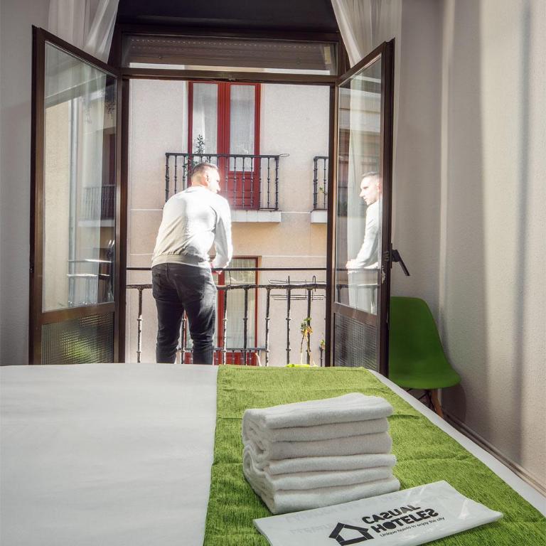 Casual Serantes Bilbao - Habitación Doble con baño privado - 8