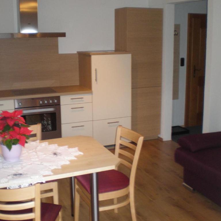 Haus Lindner - Apartment mit 1 Schlafzimmer - 2