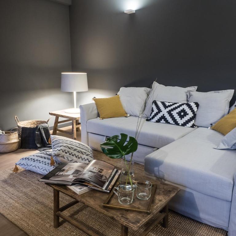Le Logge - Appartamento con 3 Camere da Letto e con Balcone - 1