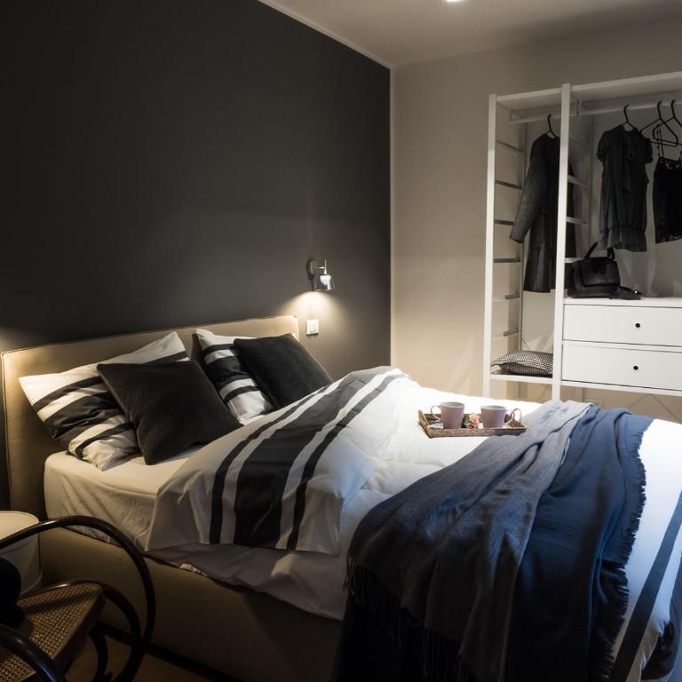 Le Logge - Appartamento con 3 Camere da Letto e con Balcone - 31