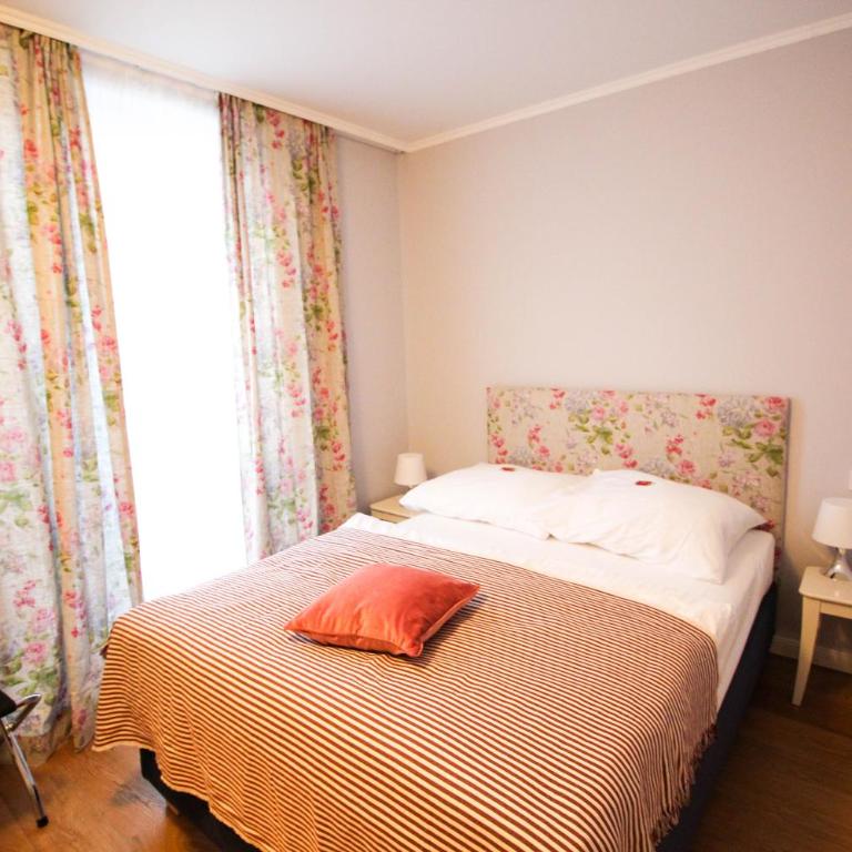 das kleine Hotel in München - Standard Double Room - 4